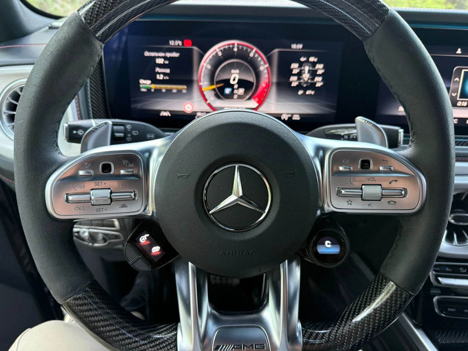 Mercedes-Benz G 63 AMG MANUFAKTUR; 3xTV, снимка 17 - Автомобили и джипове - 54246627