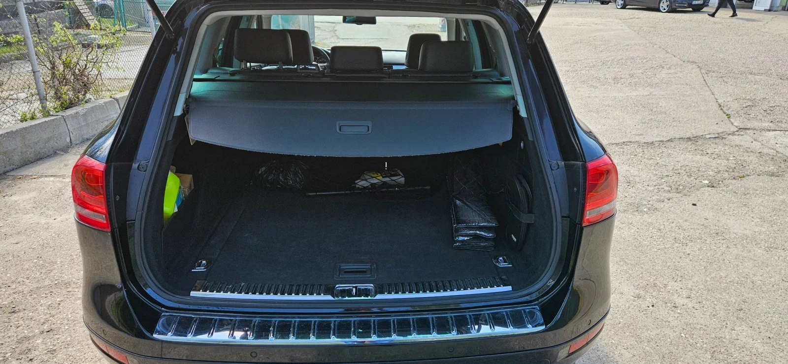 VW Touareg, снимка 9 - Автомобили и джипове - 54481068