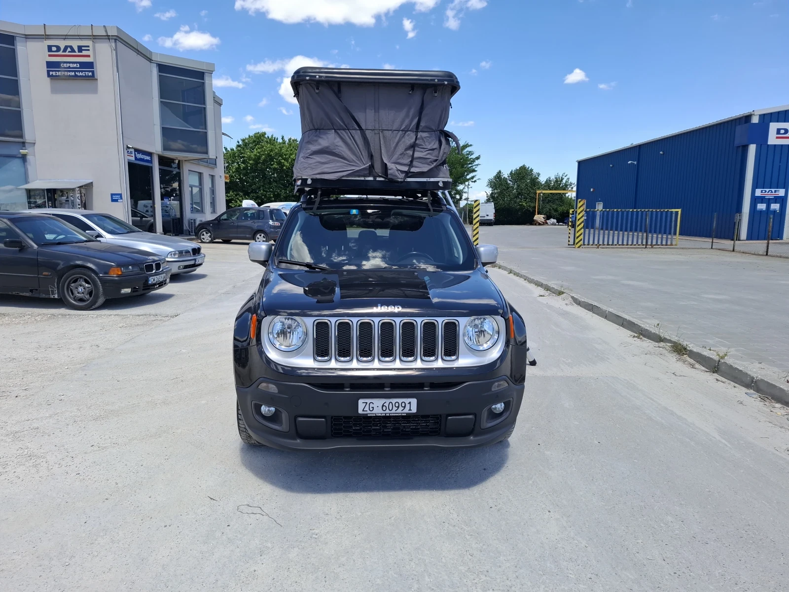 Jeep Renegade АВТОМАТ 4Х4 ТОП СЪСТОЯНИЕ , снимка 3 - Автомобили и джипове - 54711919