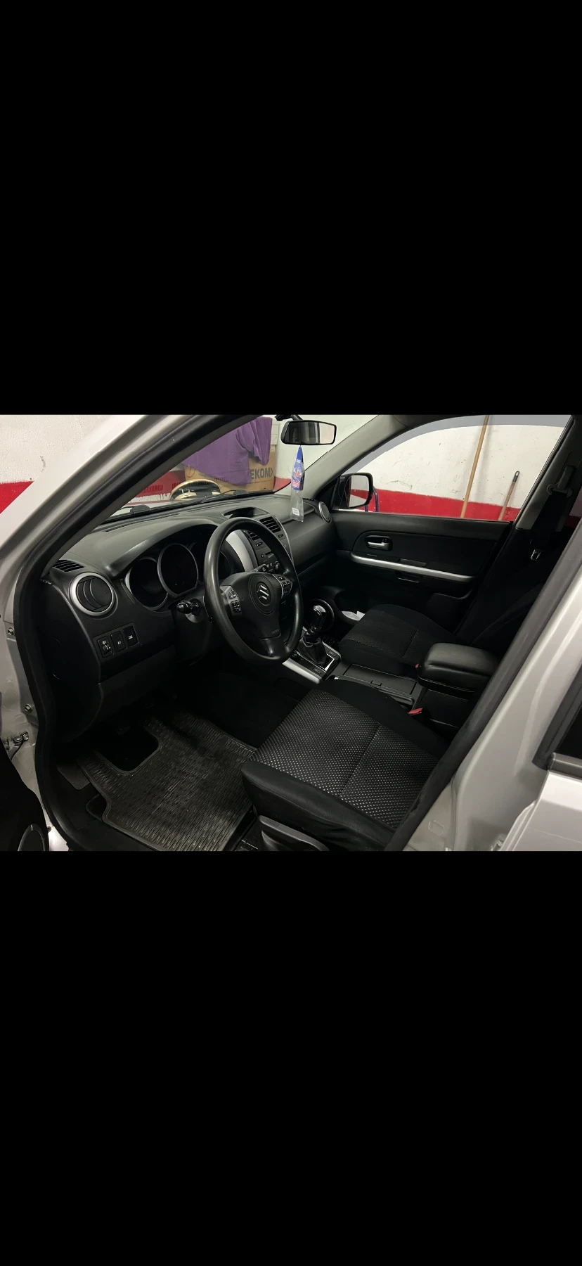 Suzuki Grand vitara 1.9 - 4x4, снимка 6 - Автомобили и джипове - 55073963