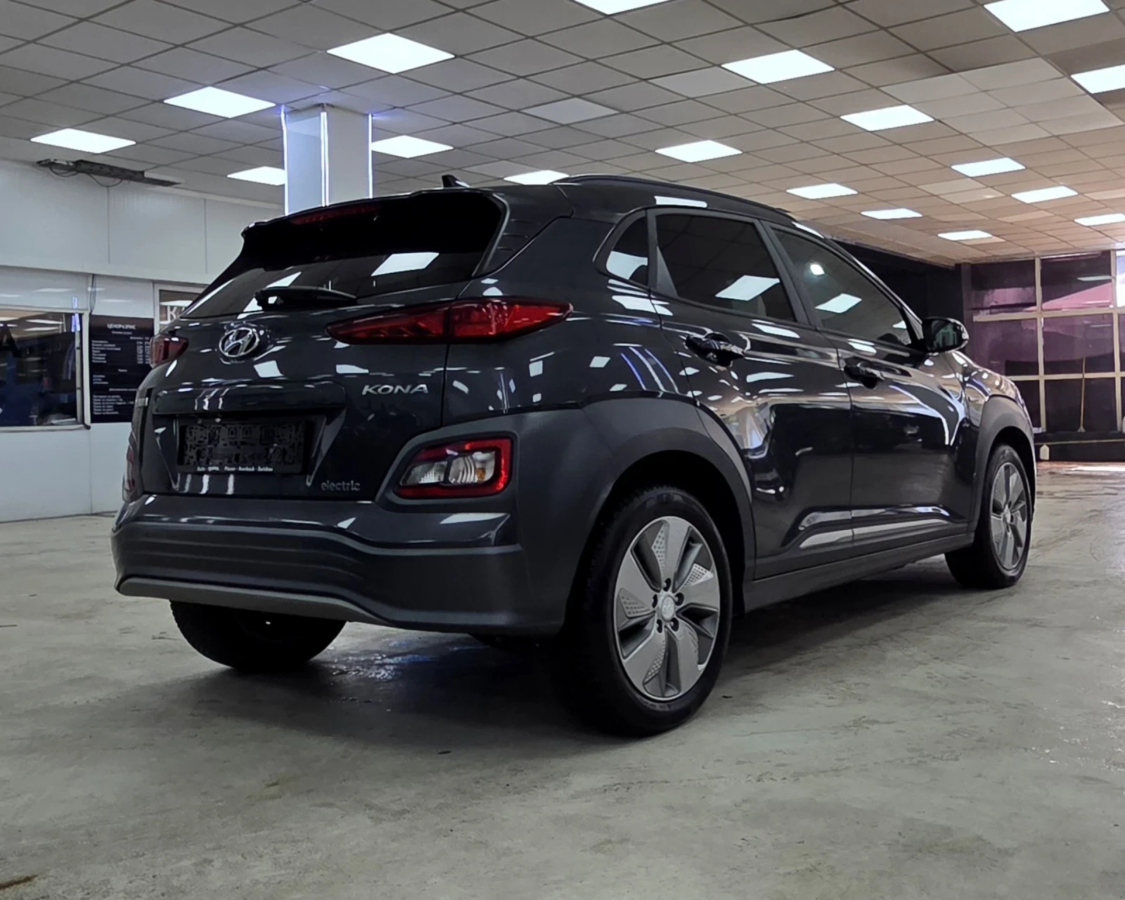 Hyundai Kona SOH100%Гаранционна, снимка 3 - Автомобили и джипове - 55088960