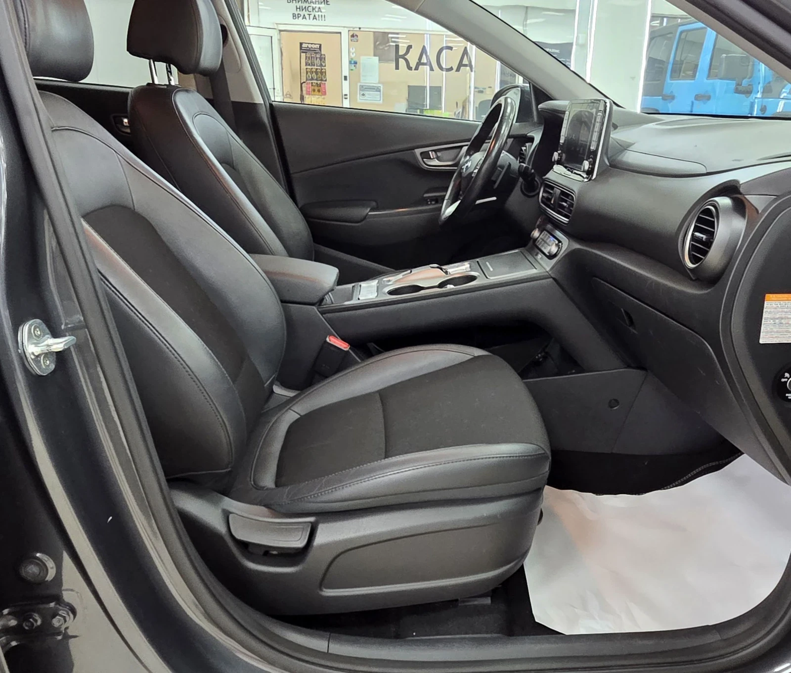 Hyundai Kona SOH100%Гаранционна, снимка 11 - Автомобили и джипове - 55088960