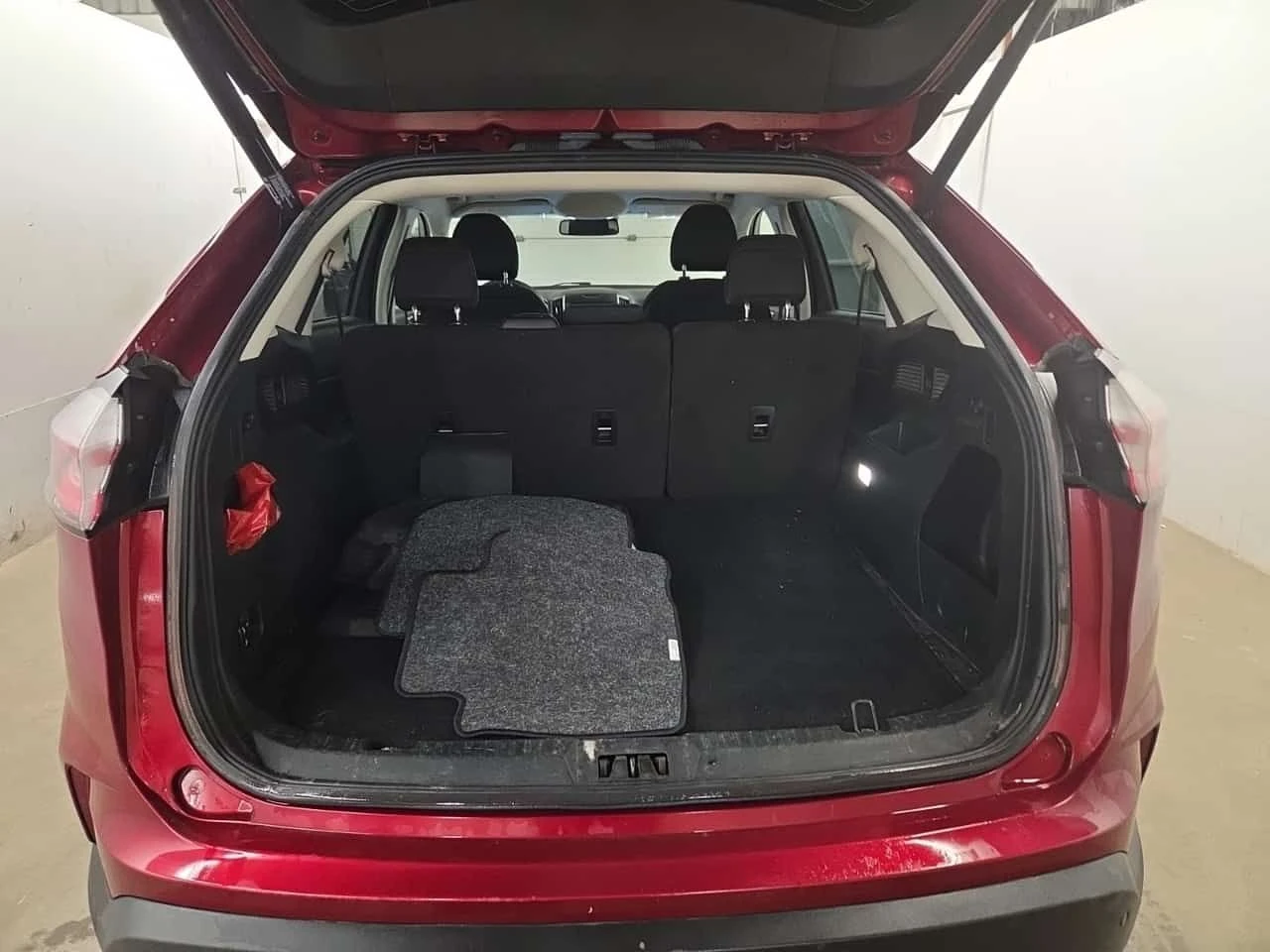 Ford Edge SEL| ПОДГРЕВИ| МЪРТВА ТОЧКА| ЗАДНА КАМЕРА| 2 КЛЮЧА, снимка 15 - Автомобили и джипове - 55295642