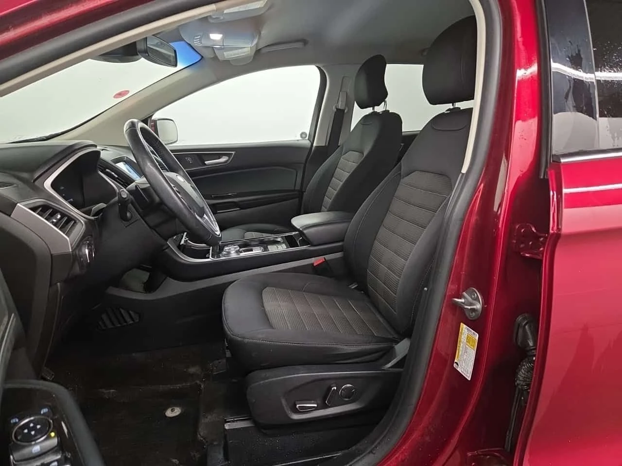 Ford Edge SEL| ПОДГРЕВИ| МЪРТВА ТОЧКА| ЗАДНА КАМЕРА| 2 КЛЮЧА, снимка 9 - Автомобили и джипове - 55295642