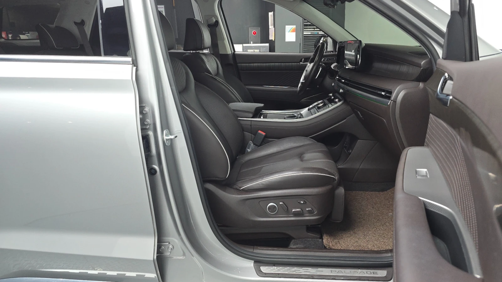 Hyundai Palisade 2.2 CRDi 4WD Calligraphy, снимка 10 - Автомобили и джипове - 55597345