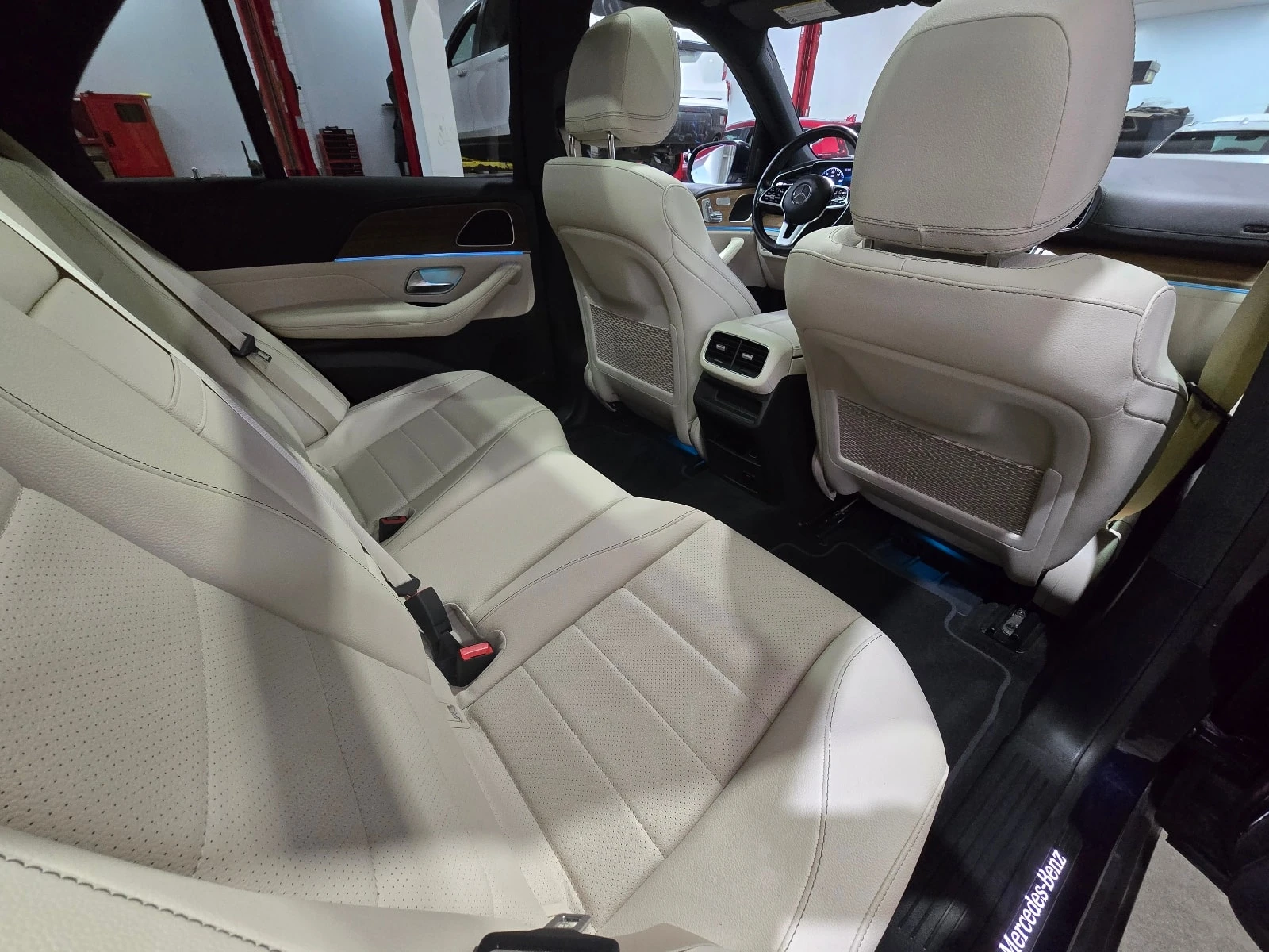 Mercedes-Benz GLE 450  / BURMESTER / 360 / DISTRONIC , снимка 14 - Автомобили и джипове - 55938997