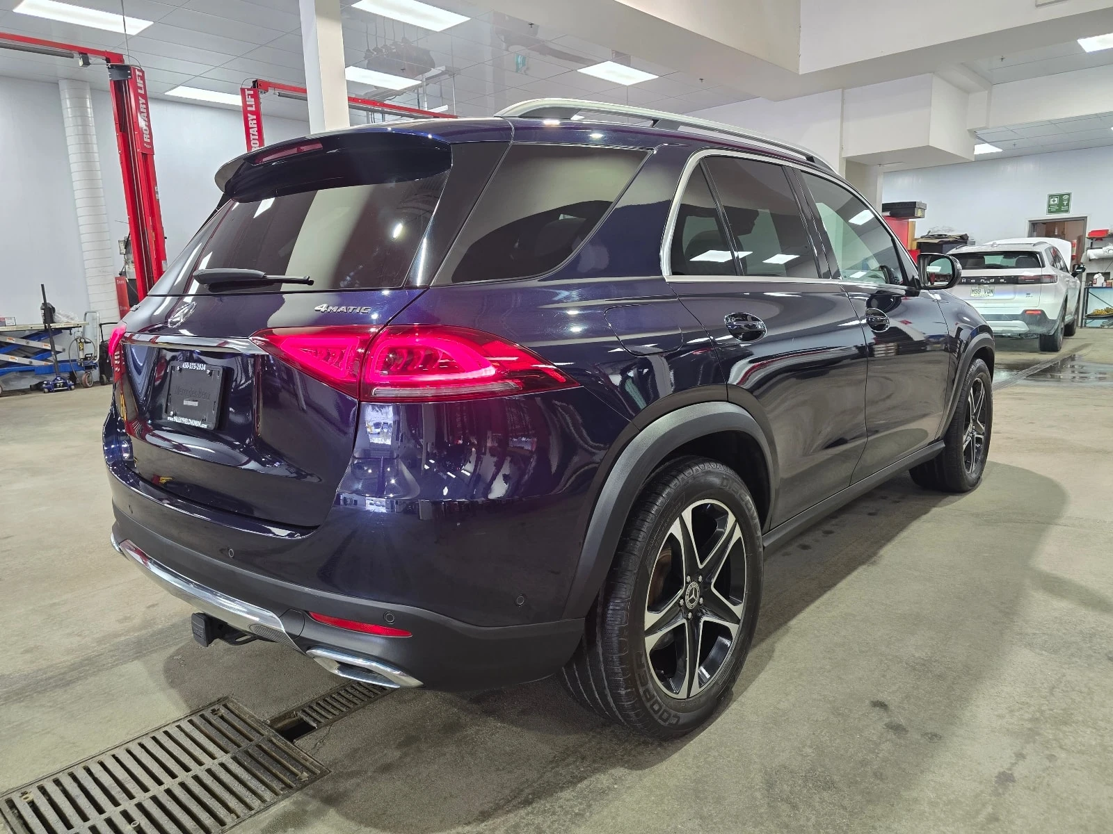 Mercedes-Benz GLE 450  / BURMESTER / 360 / DISTRONIC , снимка 7 - Автомобили и джипове - 55938997