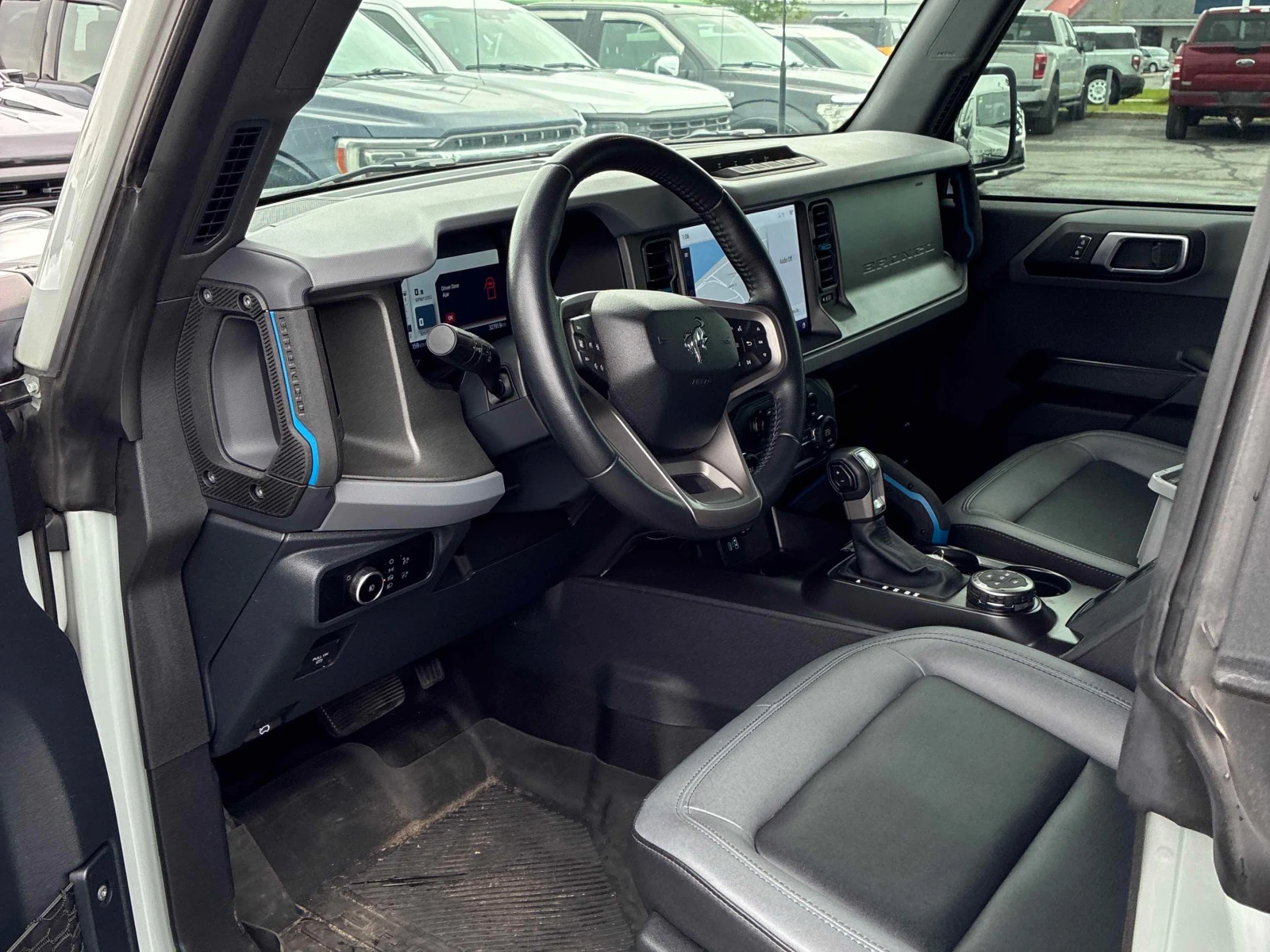 Ford Bronco * Black Diamond * CARFAX * ЦЕНА ДО БГ, снимка 6 - Автомобили и джипове - 56061672