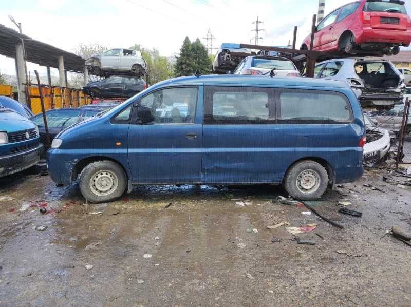 Hyundai H1, снимка 3 - Бусове и автобуси - 40481554