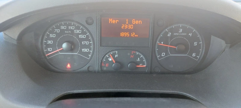 Citroen Jumper 2.2 HDI клима, снимка 14 - Бусове и автобуси - 50103976