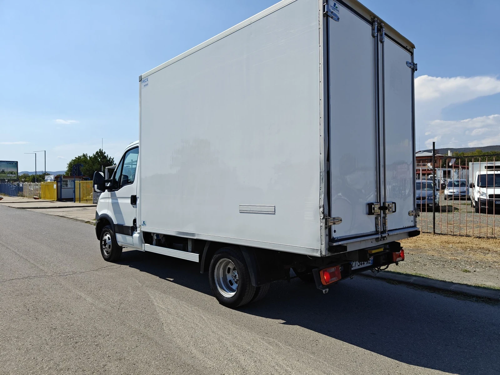 Iveco Daily 35C15 3.0d.Хладилен - изображение 7