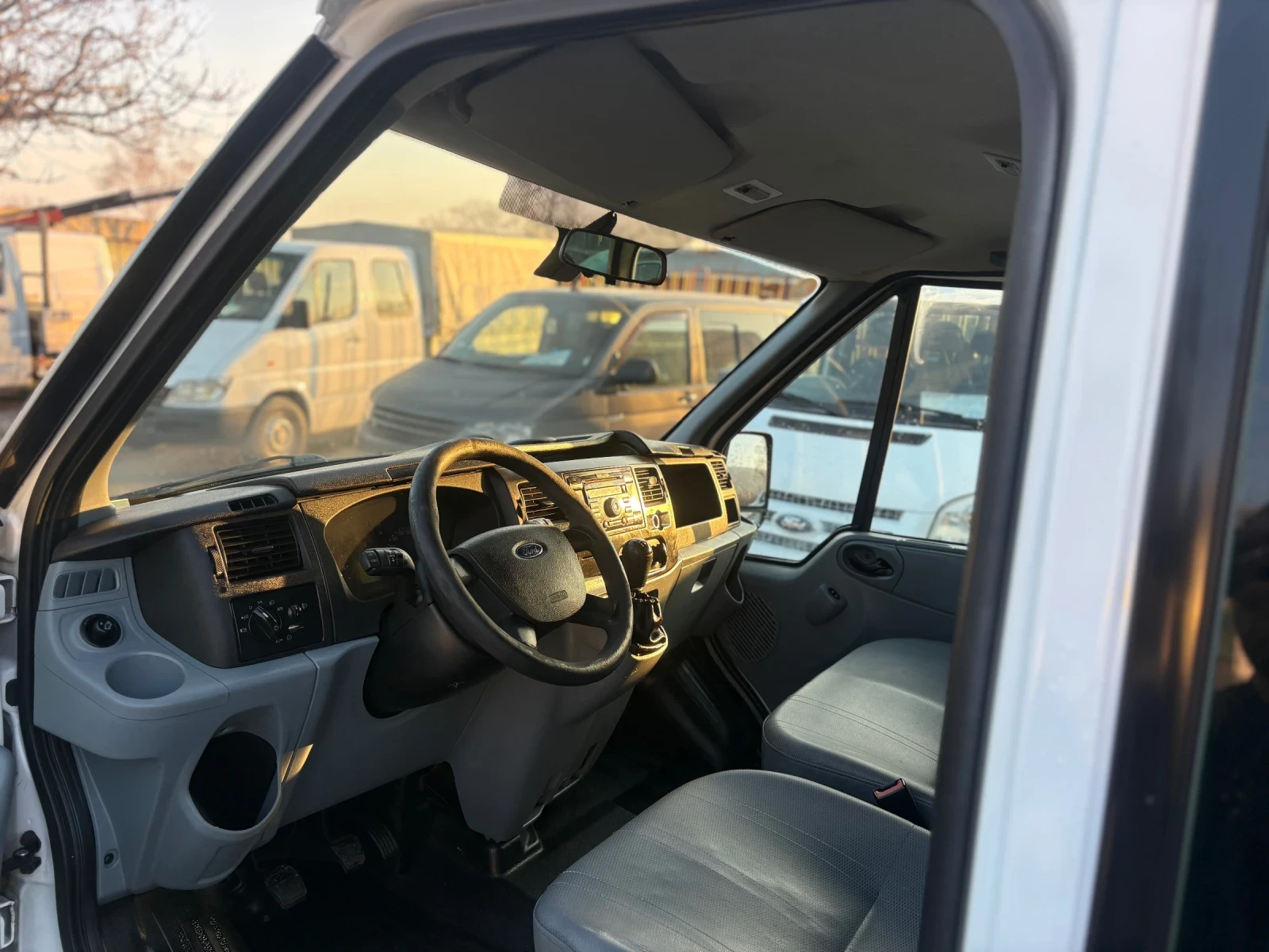 Ford Transit 9-МЕСТЕН! КЛИМАТИК!, снимка 8 - Бусове и автобуси - 53749679