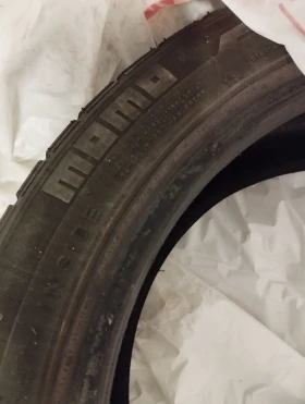 Гуми Зимни 215/45R17, снимка 4