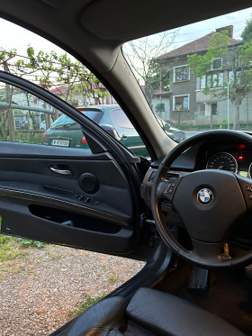 BMW 320 Навигация , кожен салон , М пакет, снимка 6