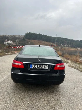 Mercedes-Benz E 220, снимка 6