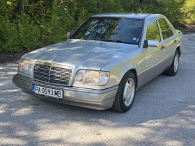 Снимка Mercedes-Benz E 220