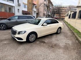 Mercedes-Benz E 200 9-G tronic 2018г. 4.7-разход, снимка 2