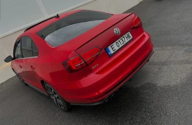 VW Golf GTI Jetta GLI 2.0TSI DSG* Камера* Обслужен* ПаркПи - 14299 € / 27966.41 лв. - 94541624 7