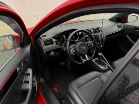 VW Golf GTI Jetta GLI 2.0TSI DSG* Камера* Обслужен* ПаркПи - 14299 € / 27966.41 лв. - 94541624 9
