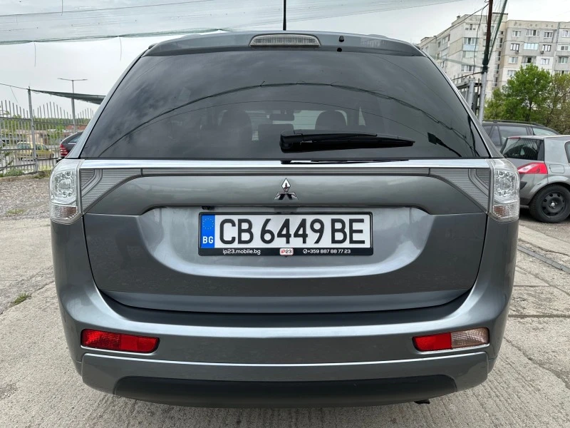 Mitsubishi Outlander PHEV* 4WD* * * Plug In Hibrid , снимка 5 - Автомобили и джипове - 43002953