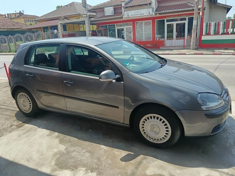 VW Golf 1.9 105, снимка 3 - Автомобили и джипове - 47542172