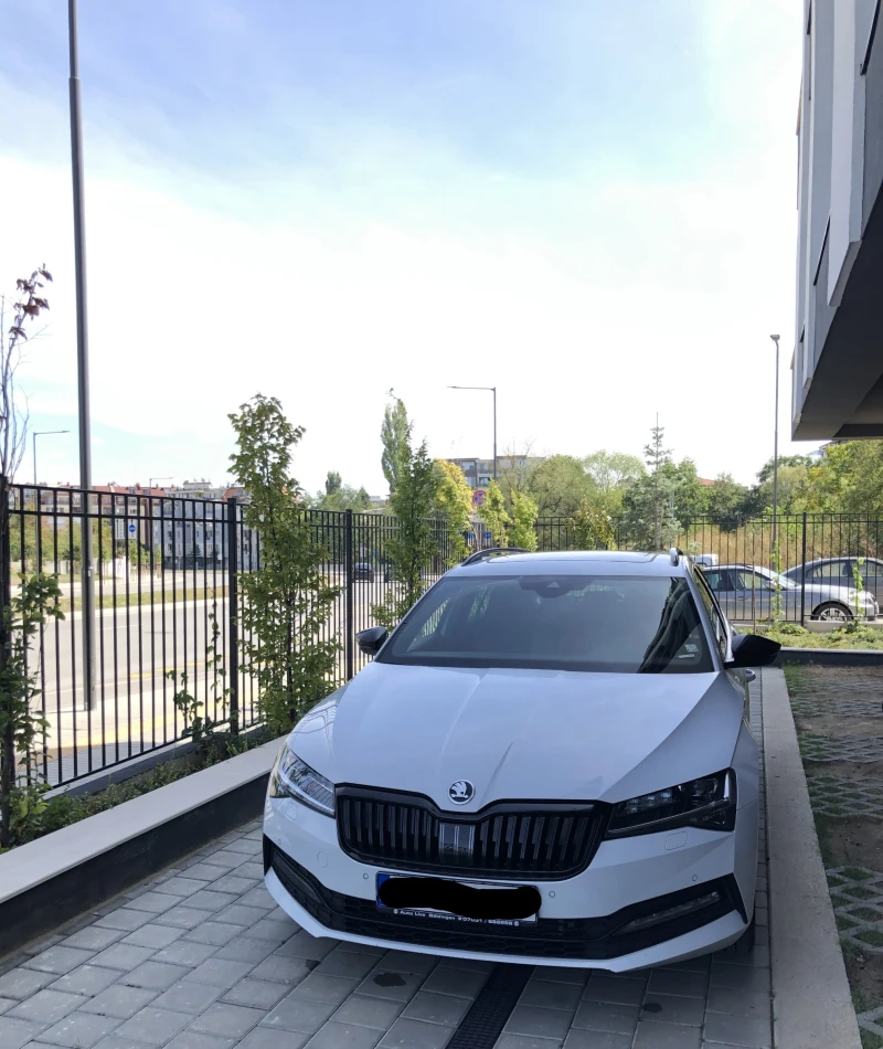 Skoda Superb III Sport Line, снимка 2 - Автомобили и джипове - 47312970