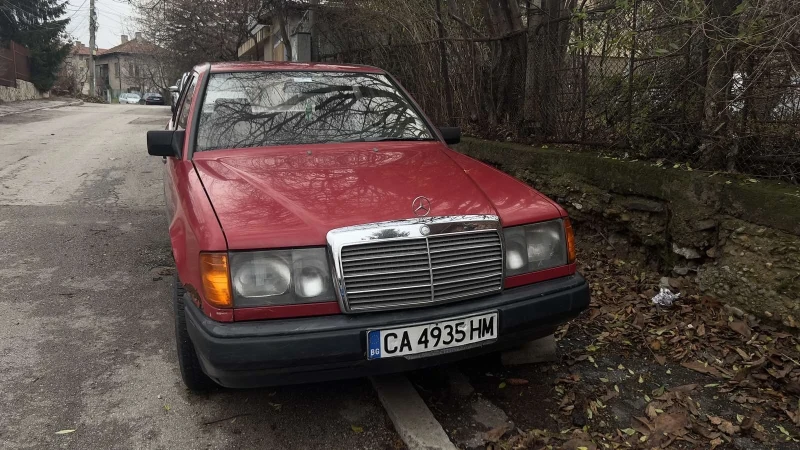 Mercedes-Benz C 300, снимка 11 - Автомобили и джипове - 48446994