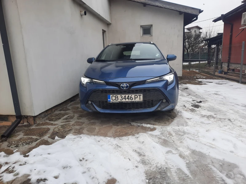 Toyota Corolla 1.8 Hybrid, снимка 1 - Автомобили и джипове - 49254939