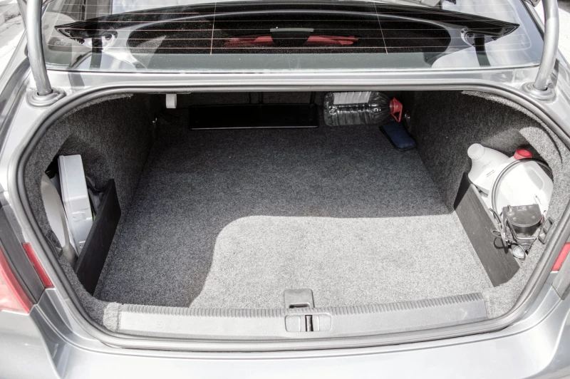 VW Passat 2.0 TDI DSG, снимка 10 - Автомобили и джипове - 52434775