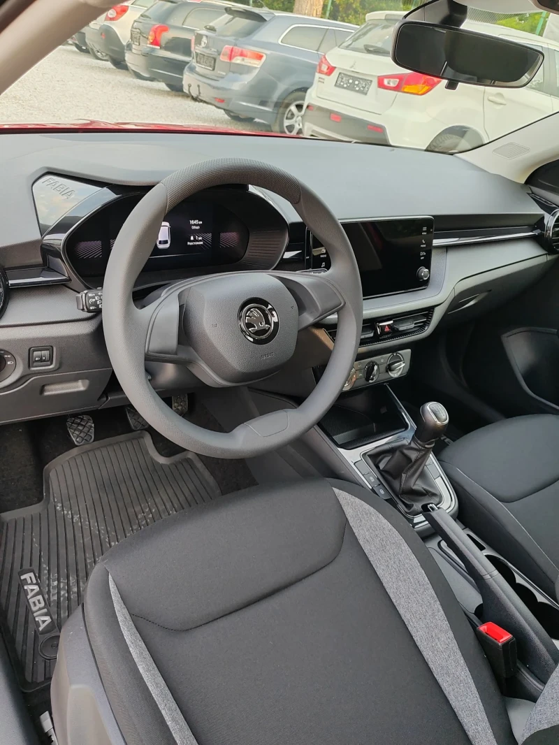 Skoda Fabia 1.0, 95к.с. 1640км. НОВ, снимка 9 - Автомобили и джипове - 50577864