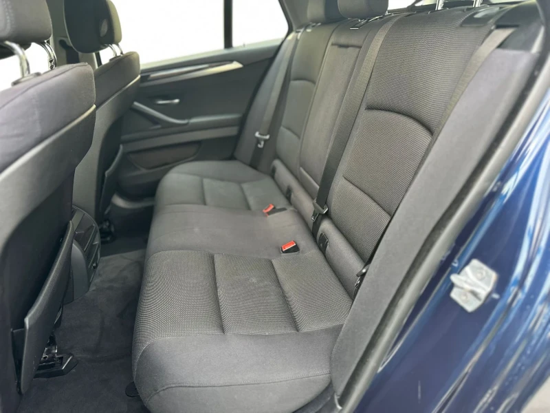BMW 520 8 скорости автоматик навигация, снимка 10 - Автомобили и джипове - 50791676