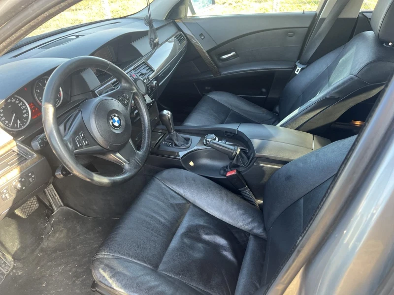 BMW 523, снимка 10 - Автомобили и джипове - 52383531