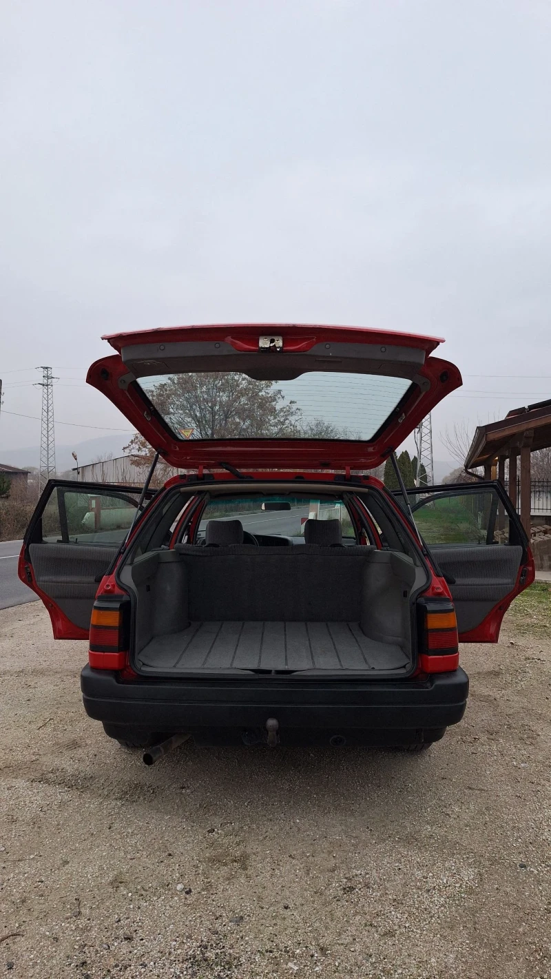 VW Passat, снимка 12 - Автомобили и джипове - 52740662