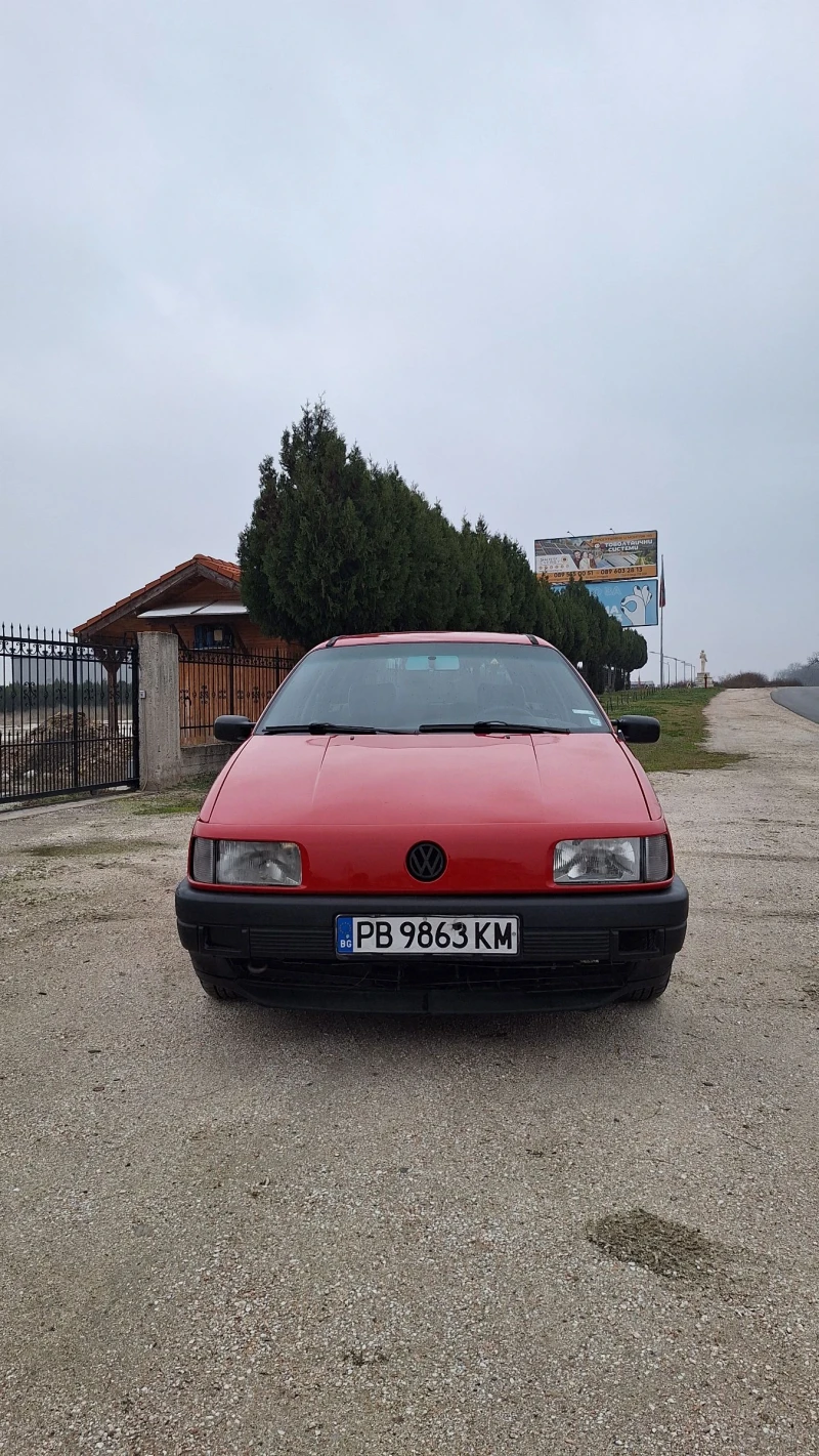 VW Passat, снимка 14 - Автомобили и джипове - 52740662