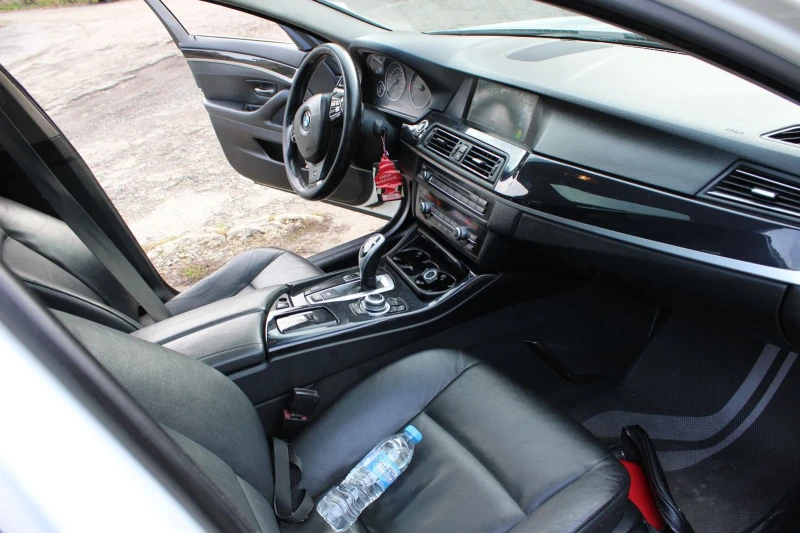 BMW 520, снимка 4 - Автомобили и джипове - 52968286