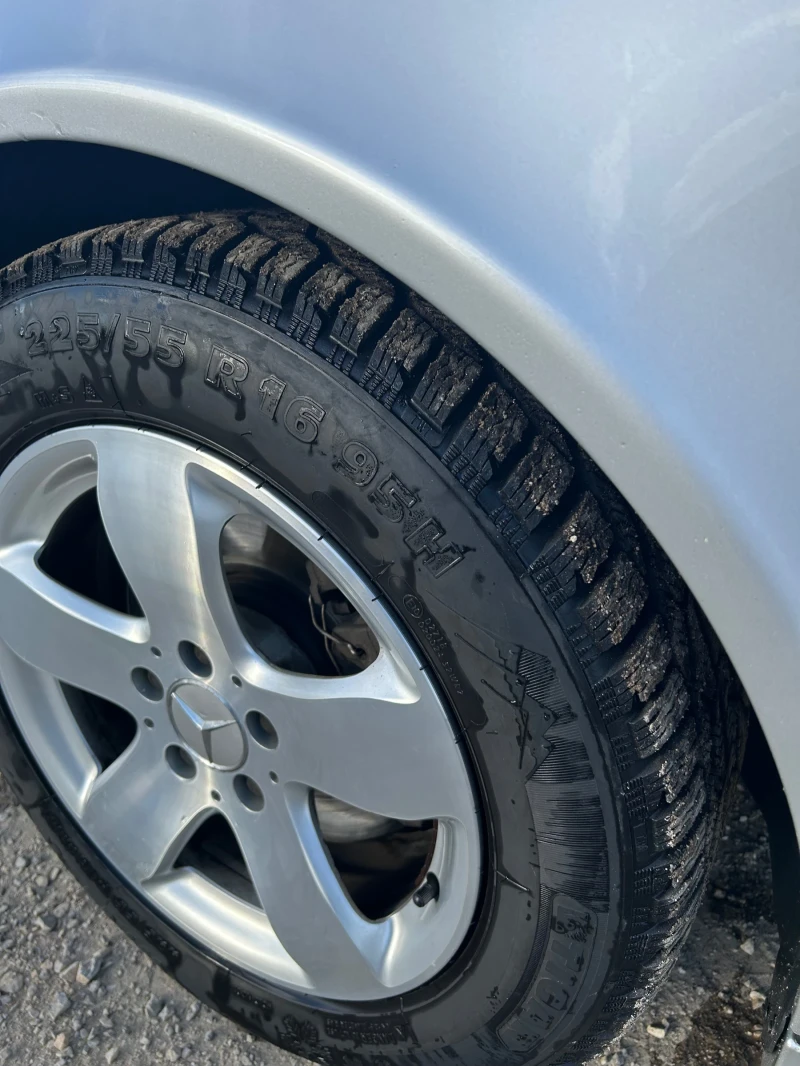 Mercedes-Benz E 320 4 matic LPG, снимка 11 - Автомобили и джипове - 52978765