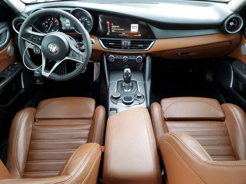 Alfa Romeo Giulia Ti Q4 * Възможност за Лизинг* , снимка 8 - Автомобили и джипове - 53034480