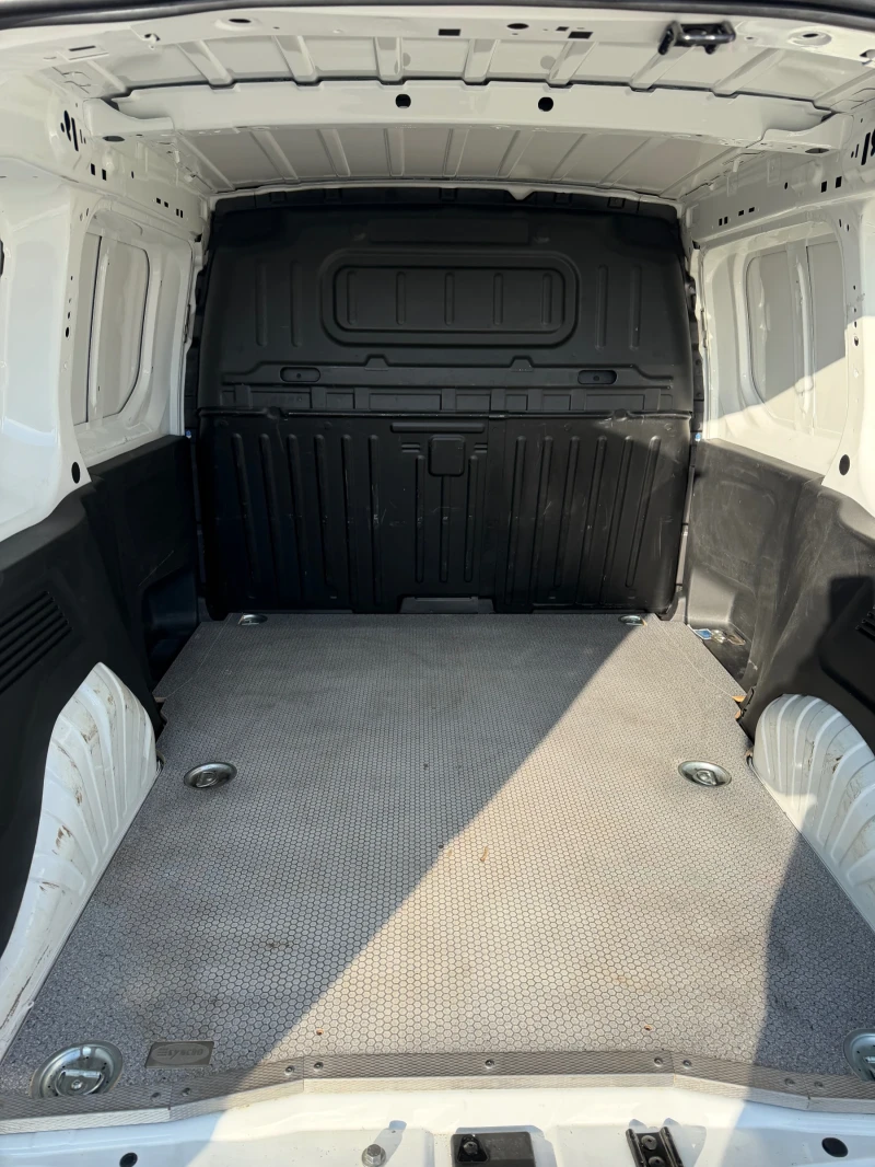 Citroen Berlingo 1.5 TDI, снимка 6 - Автомобили и джипове - 53071480