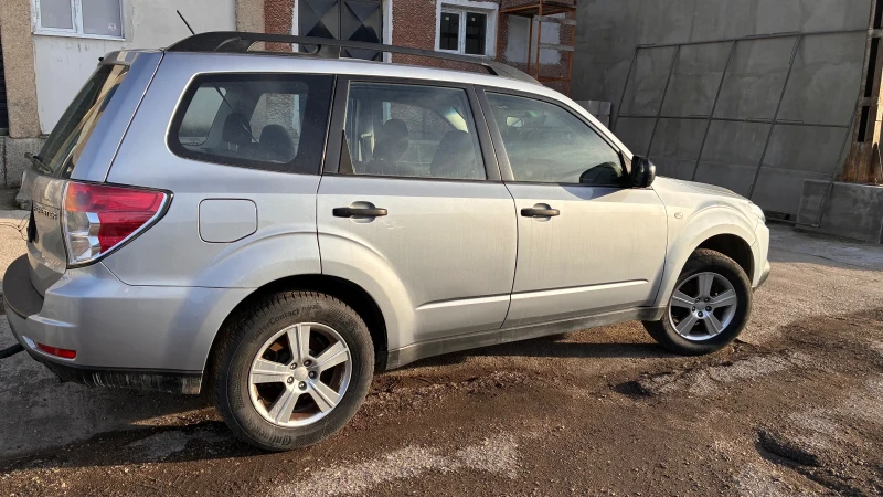 Subaru Forester, снимка 4 - Автомобили и джипове - 53434415