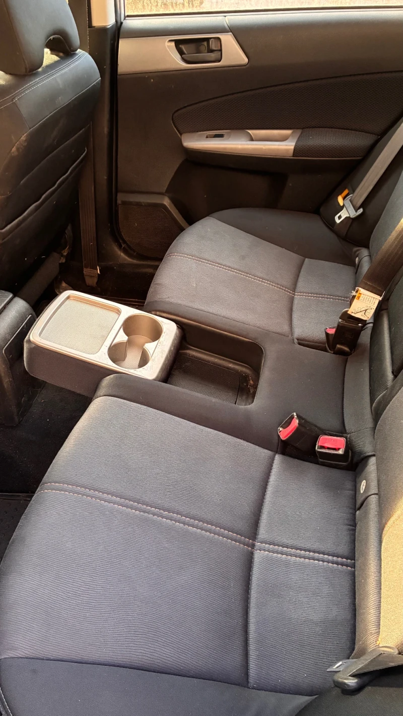 Subaru Forester, снимка 8 - Автомобили и джипове - 53434415