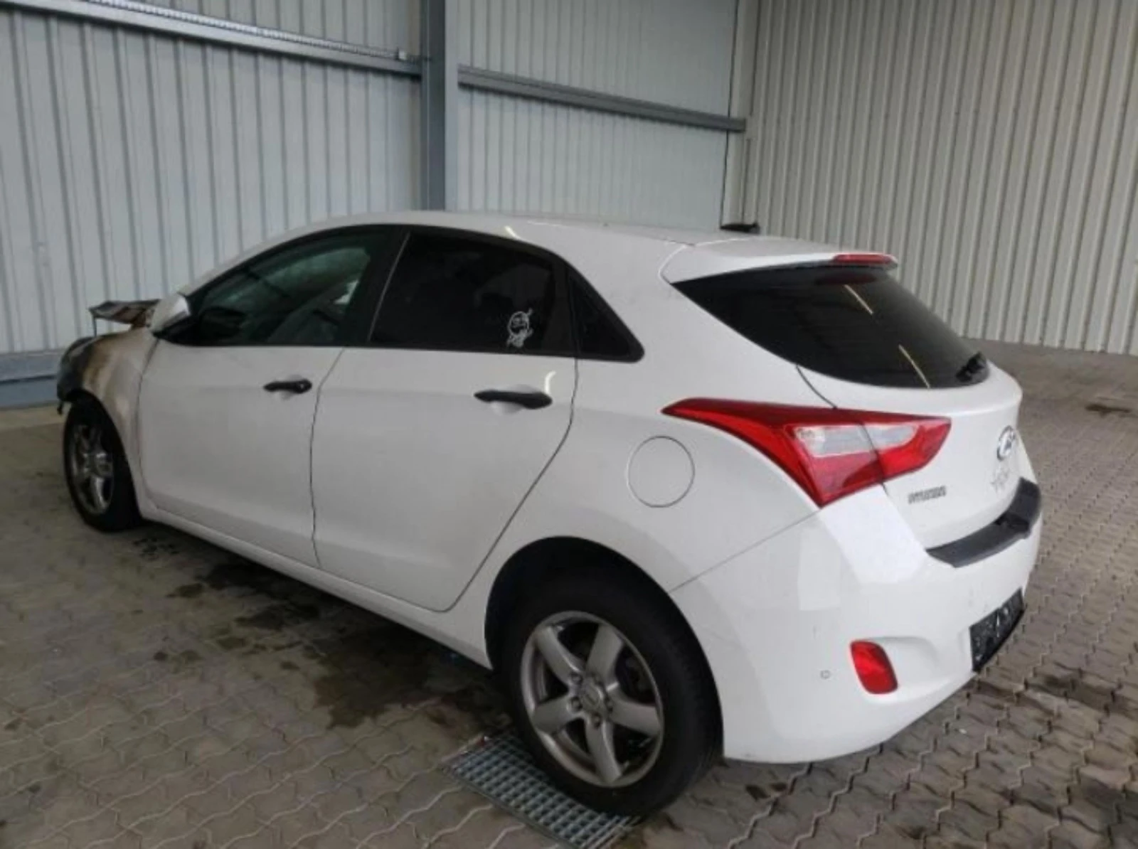 Hyundai I30 1,4i - изображение 6