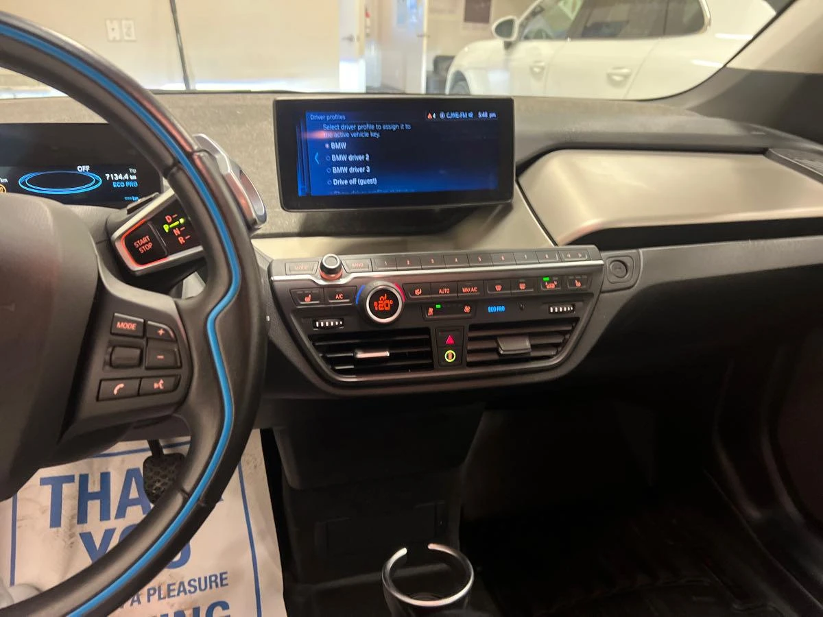 BMW i3 * CARFAX* АВТОФИНАНСИРАНЕ* БЕЗ ПЪРВОНАЧАЛНА ВНОСКА - изображение 9