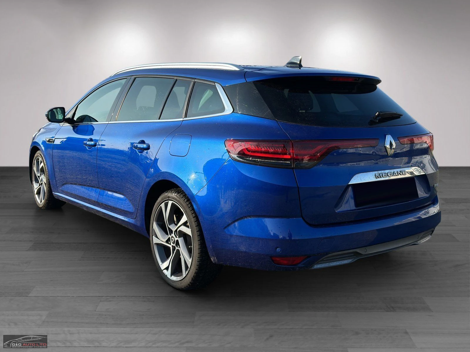 Renault Megane GRANDTOUR/E-TECH/PHEV/160HP/R.S./315v - изображение 2