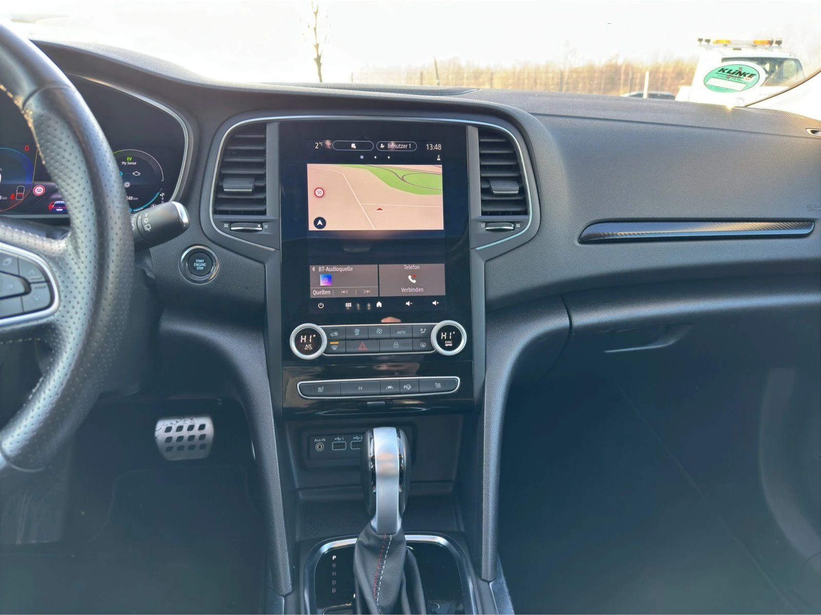 Renault Megane GRANDTOUR/E-TECH/PHEV/160HP/R.S./315v - изображение 9