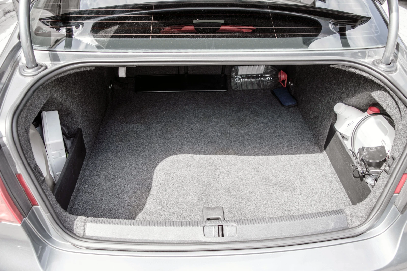 VW Passat 2.0 TDI DSG - изображение 10