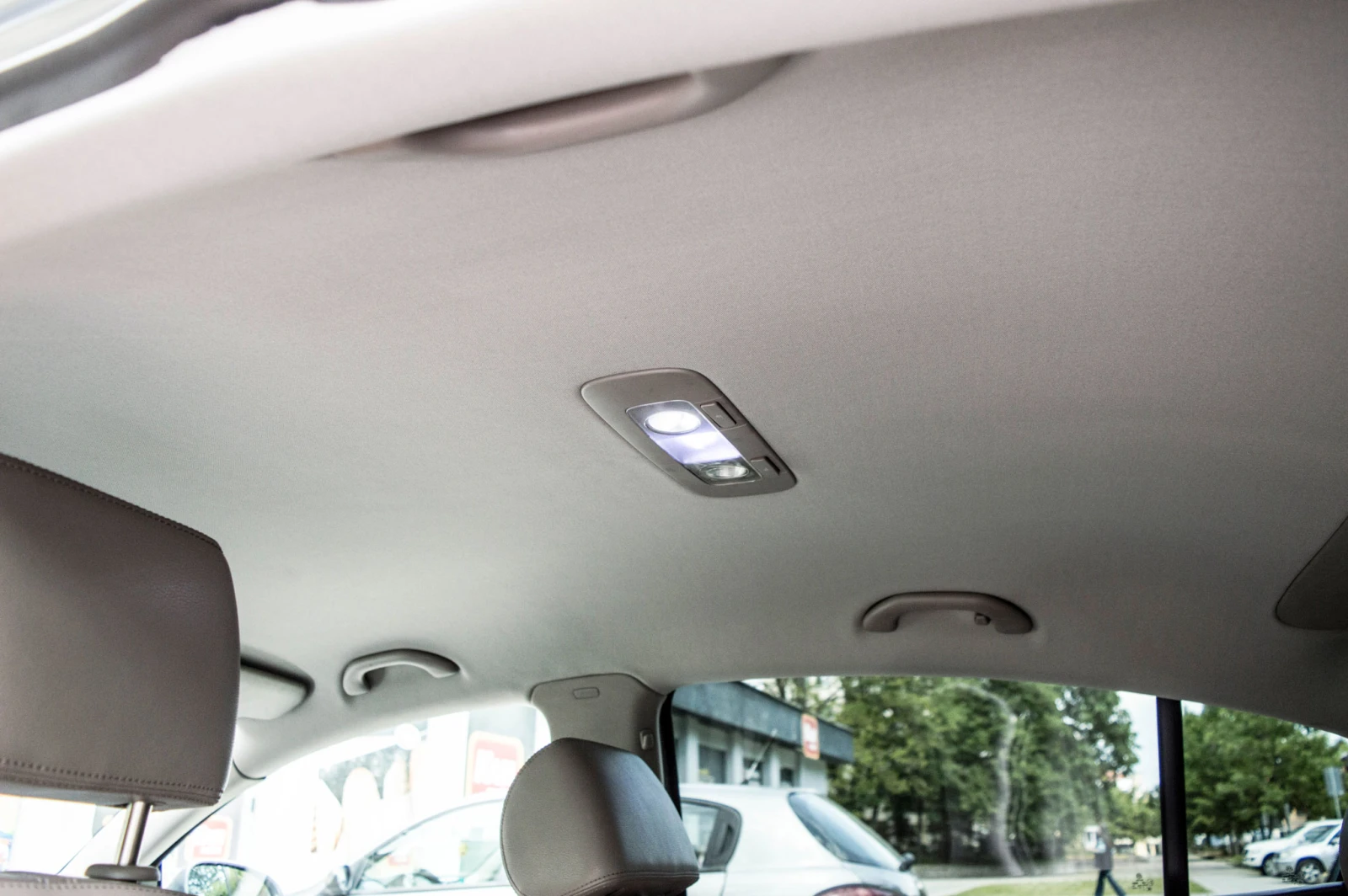 VW Passat 2.0 TDI DSG | Mobile.bg   12