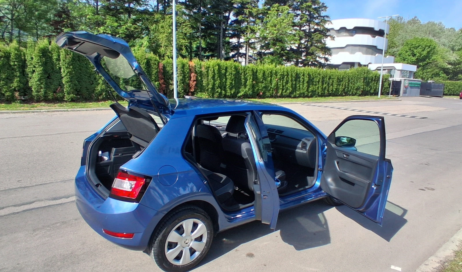 Skoda Fabia Амбишън 1, 0 TSI, 22 000км, произ. 2021 - изображение 7