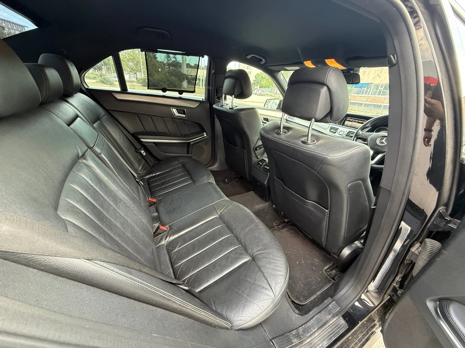 Mercedes-Benz E 220 FACE* LED* 7G* Десен* Волан - изображение 8