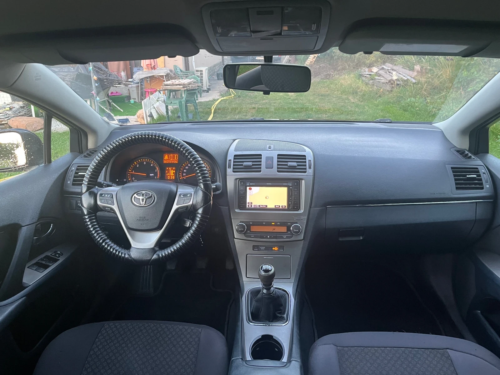 Toyota Avensis  - изображение 8
