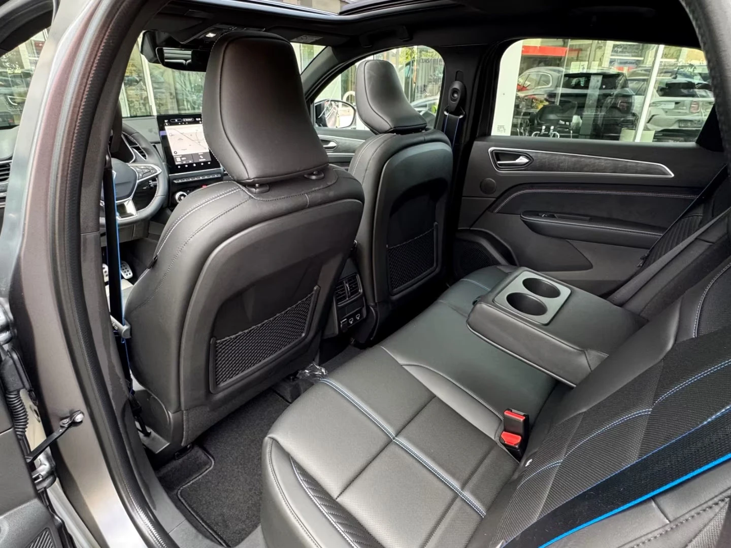 Renault Arkana !/E-TECH/141HP/ESPRIT-ALPINE/PANO/BOSE/360/504g | Mobile.bg   15